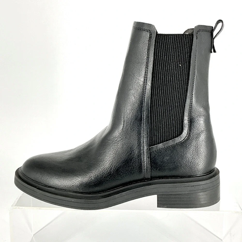 Kenneth Cole Reaction Size 9 Chelsea Boots Black Side Zip NEW Anabelle $70